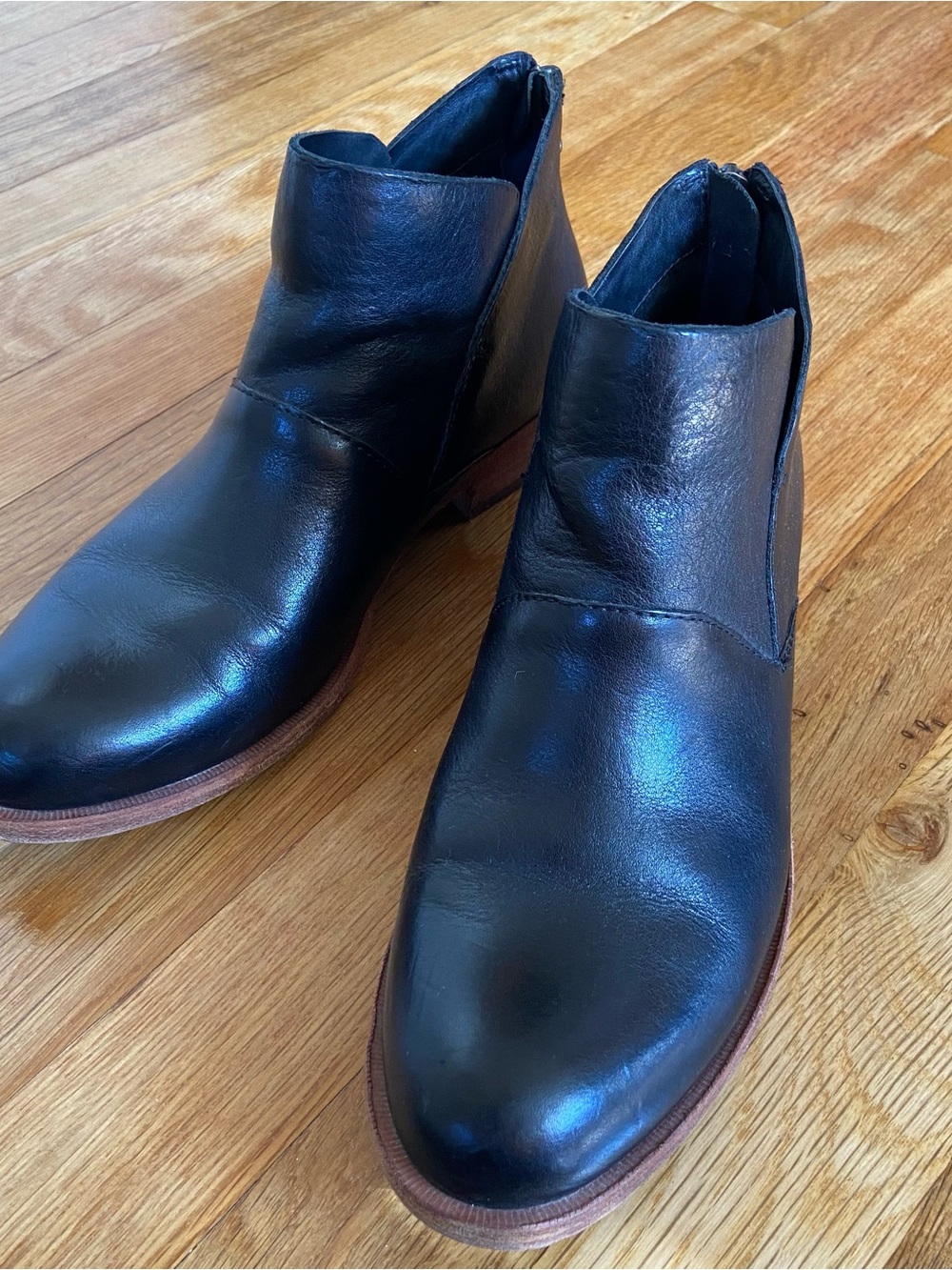 Kork-Ease Black Leather Ankle Booties, Back Zip, Women’s Size 7.5